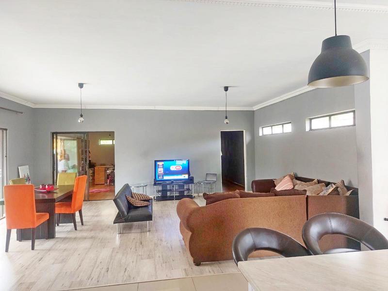4 Bedroom Property for Sale in Birchleigh North Gauteng