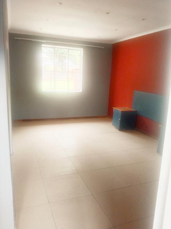 To Let 3 Bedroom Property for Rent in Albertville Gauteng