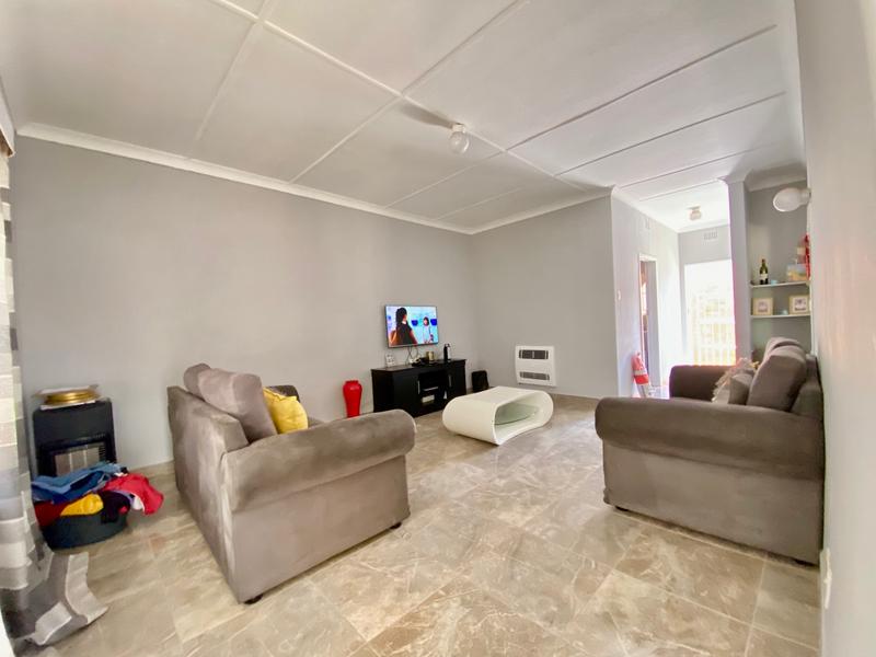 2 Bedroom Property for Sale in Florida Gauteng