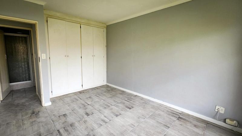 2 Bedroom Property for Sale in Die Wilgers Gauteng