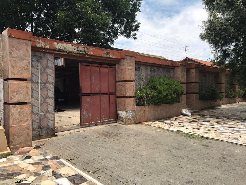 4 Bedroom Property for Sale in Moffat View Gauteng