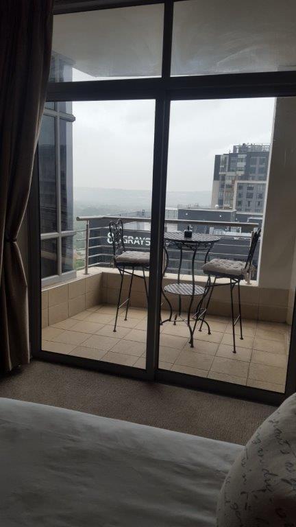 To Let 3 Bedroom Property for Rent in Sandton Central Gauteng