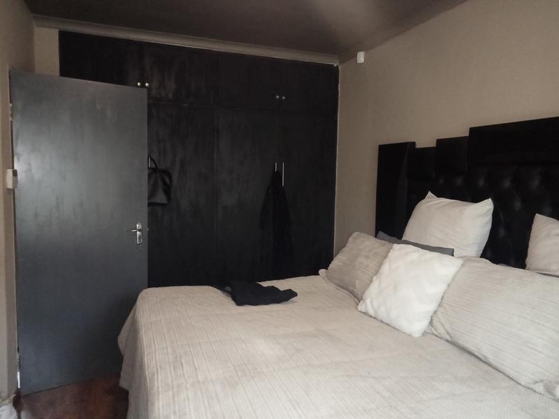 3 Bedroom Property for Sale in Vanderbijlpark SE 6 Gauteng