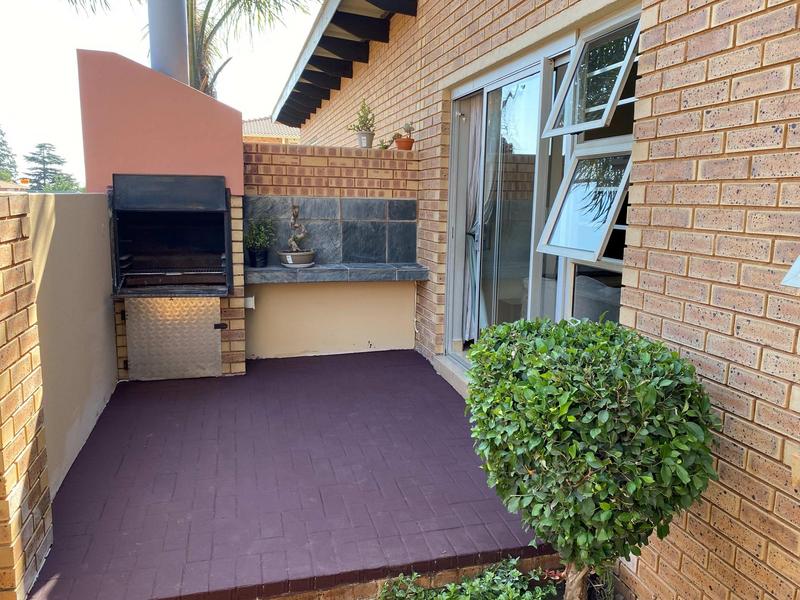 3 Bedroom Property for Sale in Glen Marais Gauteng