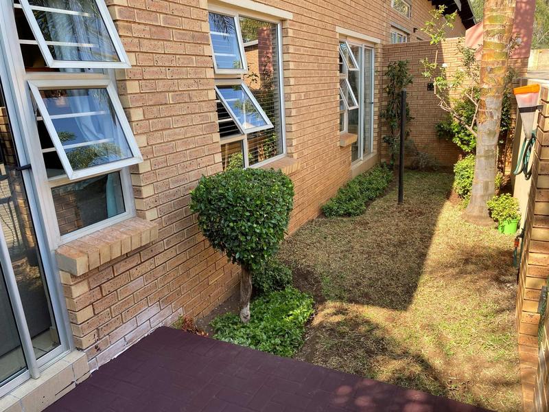 3 Bedroom Property for Sale in Glen Marais Gauteng