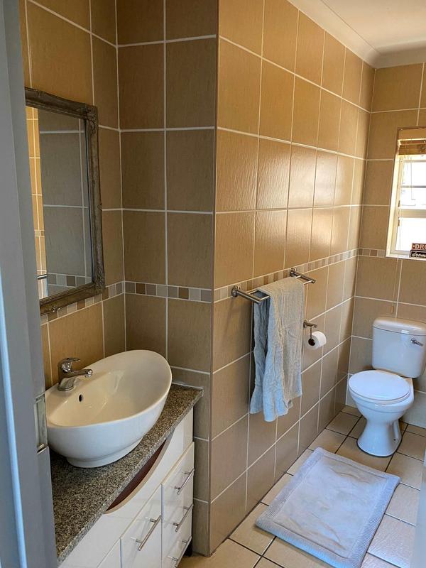 3 Bedroom Property for Sale in Glen Marais Gauteng