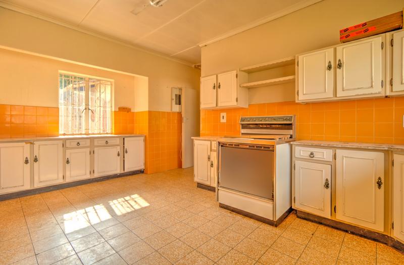 4 Bedroom Property for Sale in Kew Gauteng