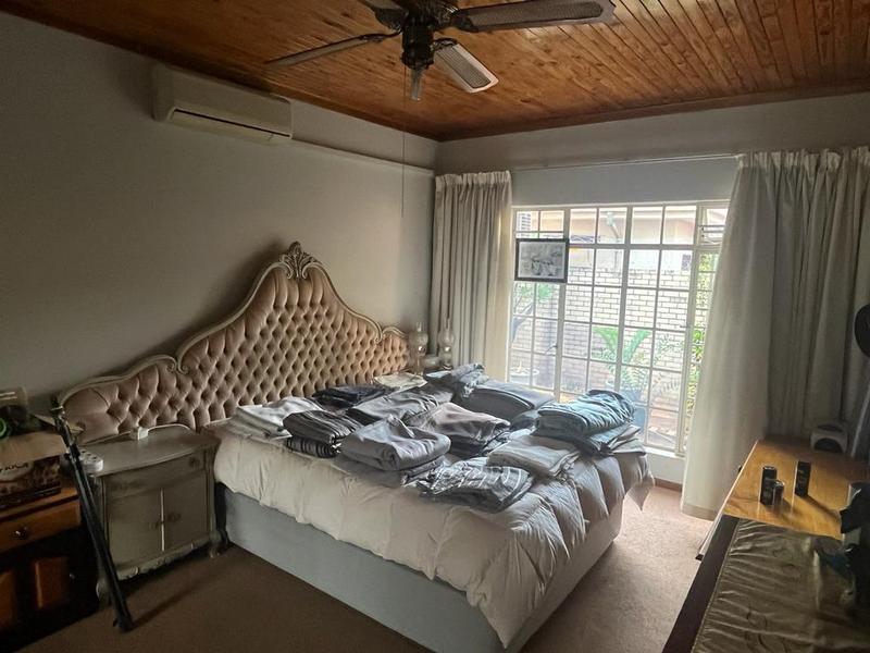 4 Bedroom Property for Sale in Waterkloof A H Gauteng