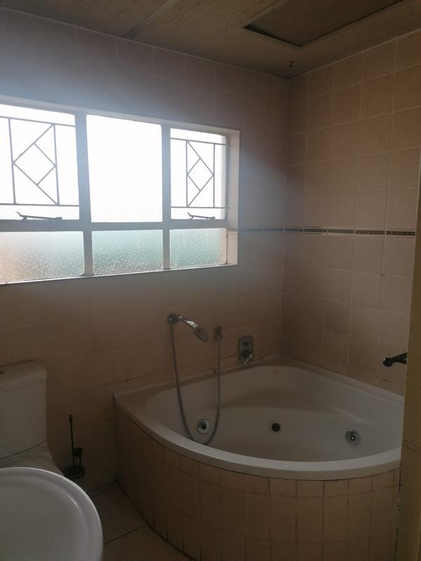 3 Bedroom Property for Sale in Woodmere Gauteng