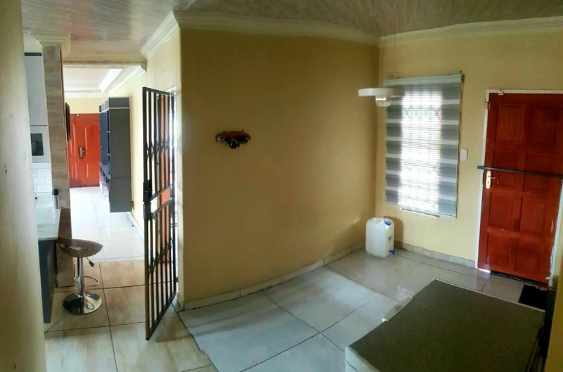 3 Bedroom Property for Sale in Kirkney Gauteng