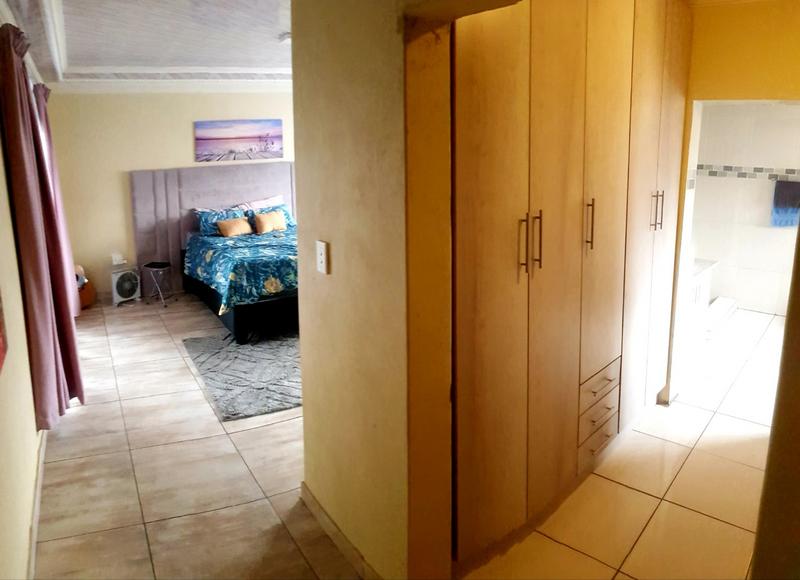 3 Bedroom Property for Sale in Kirkney Gauteng