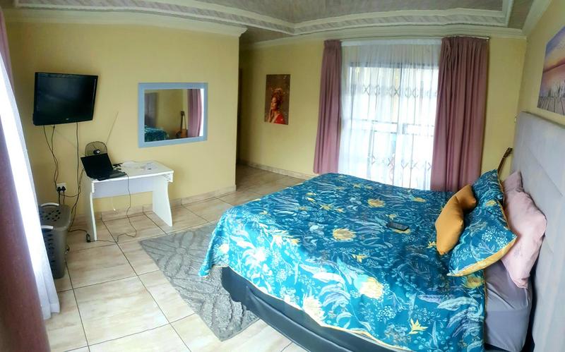 3 Bedroom Property for Sale in Kirkney Gauteng