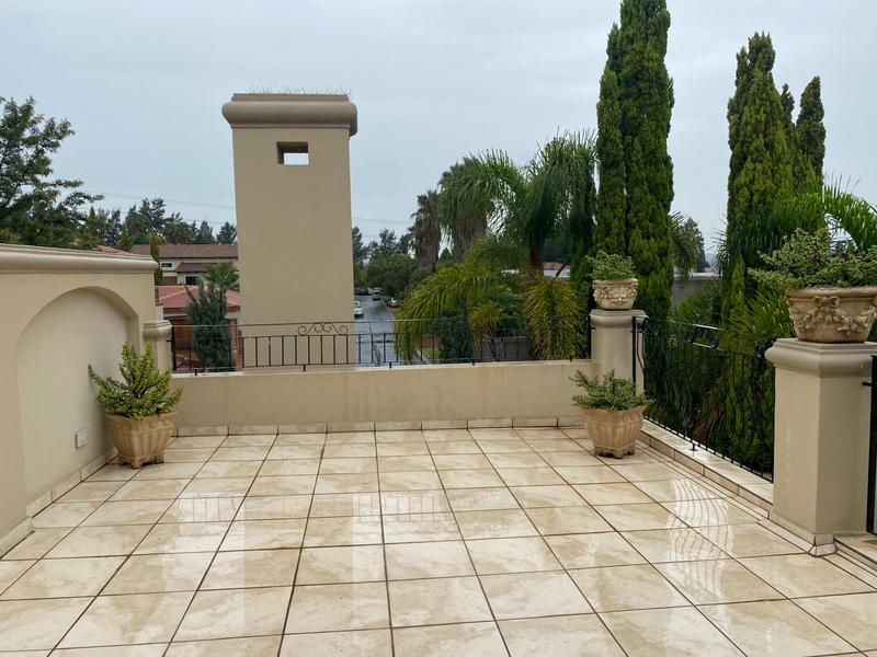 3 Bedroom Property for Sale in Dainfern Gauteng