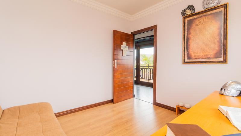 5 Bedroom Property for Sale in Midlands Estate Gauteng