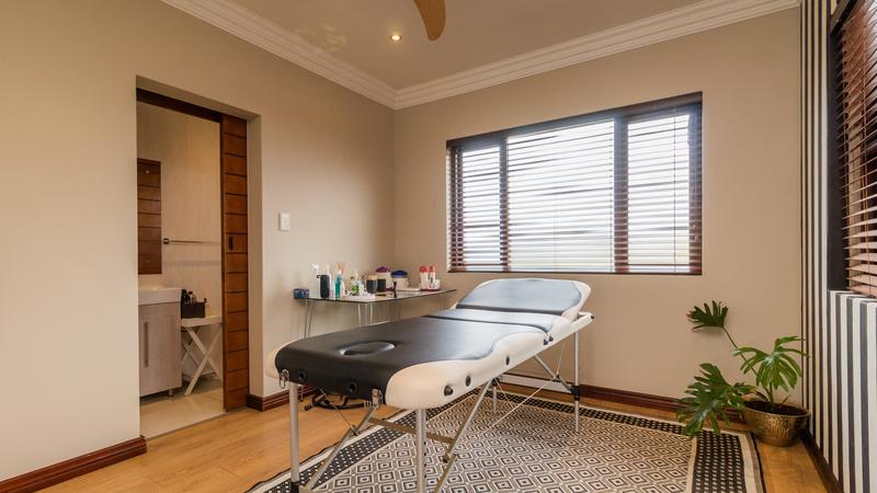 5 Bedroom Property for Sale in Midlands Estate Gauteng