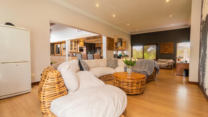 5 Bedroom Property for Sale in Midlands Estate Gauteng