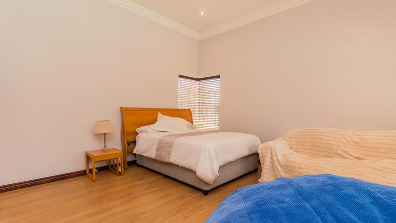 5 Bedroom Property for Sale in Midlands Estate Gauteng