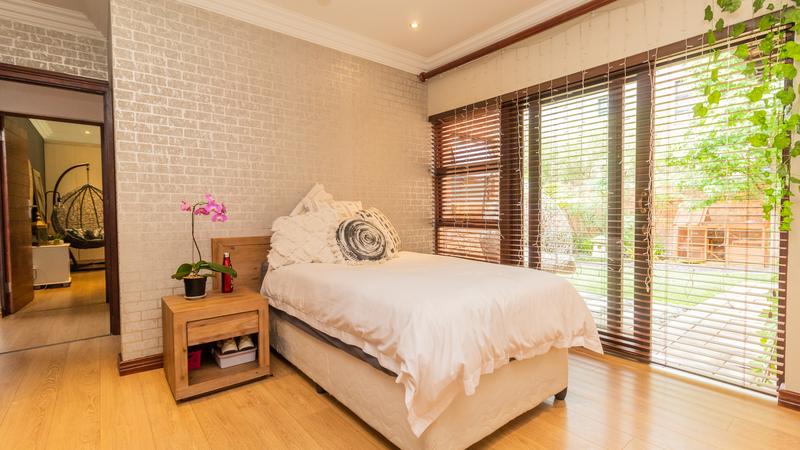 5 Bedroom Property for Sale in Midlands Estate Gauteng