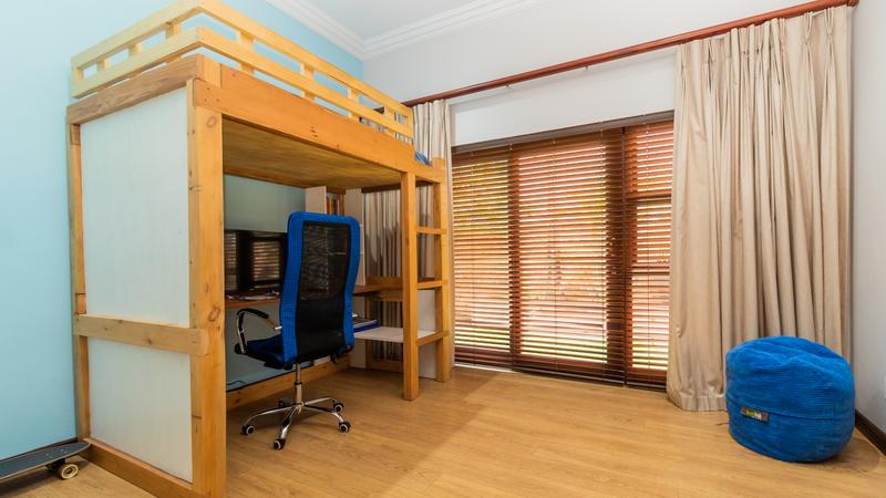 5 Bedroom Property for Sale in Midlands Estate Gauteng