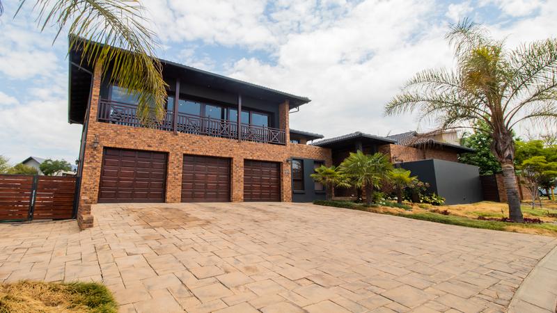 5 Bedroom Property for Sale in Midlands Estate Gauteng
