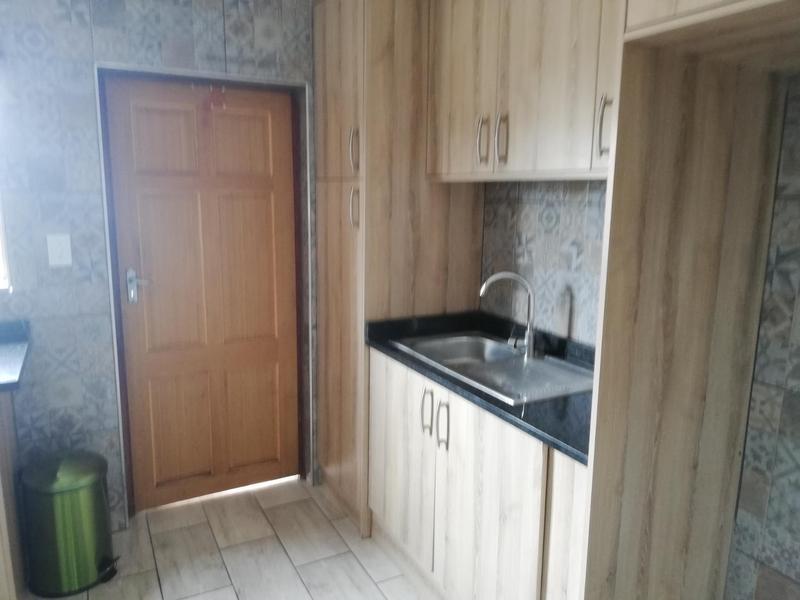 To Let 3 Bedroom Property for Rent in Eldoglen Gauteng