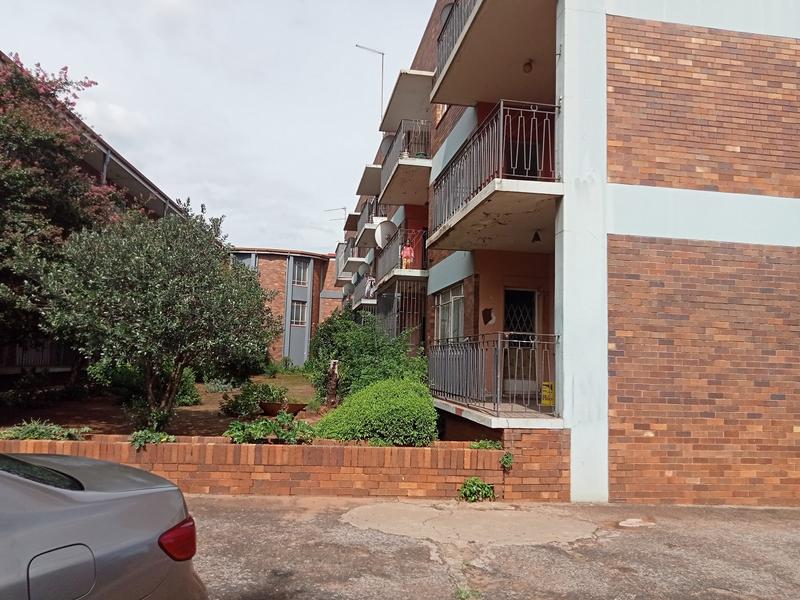 2 Bedroom Property for Sale in Vanderbijlpark CW Gauteng