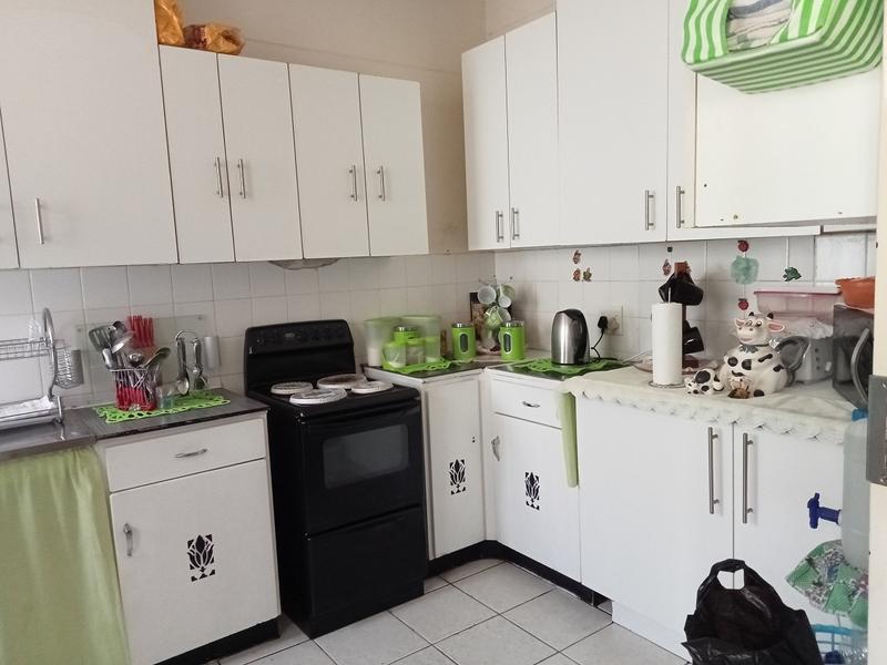 2 Bedroom Property for Sale in Vanderbijlpark CW Gauteng