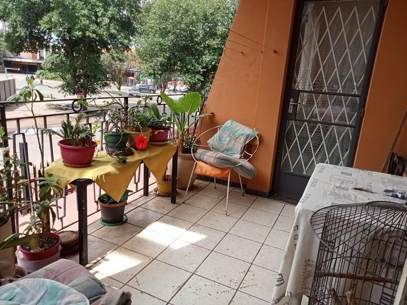 2 Bedroom Property for Sale in Vanderbijlpark CW Gauteng