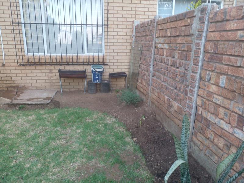 2 Bedroom Property for Sale in The Orchards Gauteng