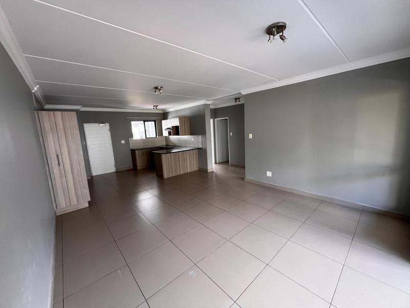 2 Bedroom Property for Sale in Broadacres Gauteng