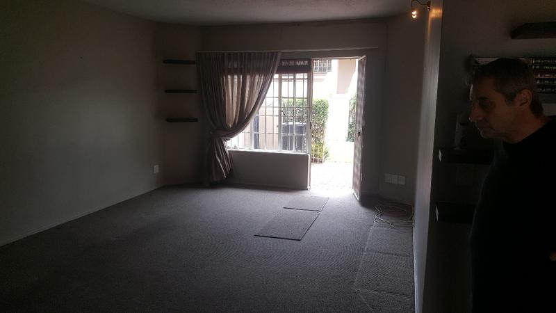 To Let 2 Bedroom Property for Rent in Bedford Park Gauteng