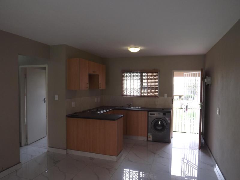 2 Bedroom Property for Sale in Lindhaven Gauteng
