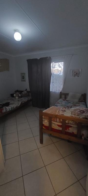 To Let 4 Bedroom Property for Rent in Kilner Park Gauteng