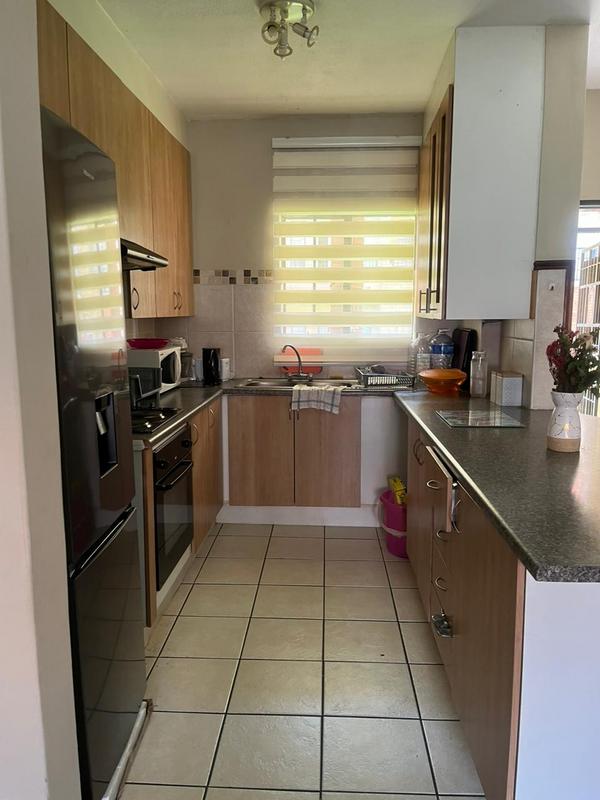 To Let 2 Bedroom Property for Rent in Noordwyk Gauteng