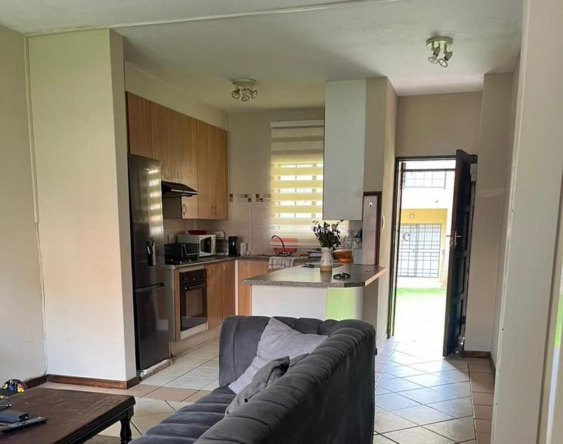 To Let 2 Bedroom Property for Rent in Noordwyk Gauteng