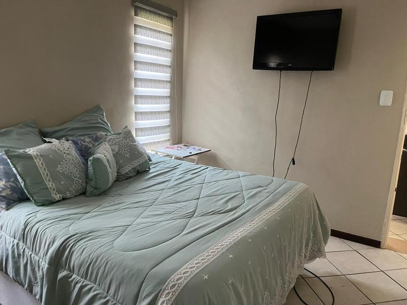 To Let 2 Bedroom Property for Rent in Noordwyk Gauteng
