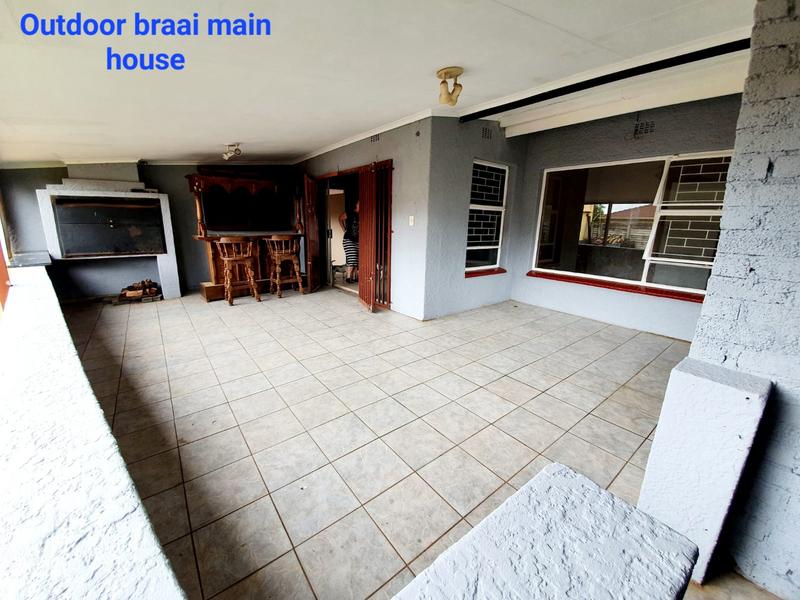 7 Bedroom Property for Sale in Birch Acres Gauteng