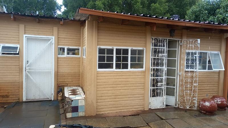 15 Bedroom Property for Sale in Malvern Gauteng