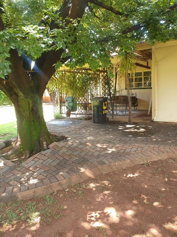 5 Bedroom Property for Sale in Carletonville Gauteng