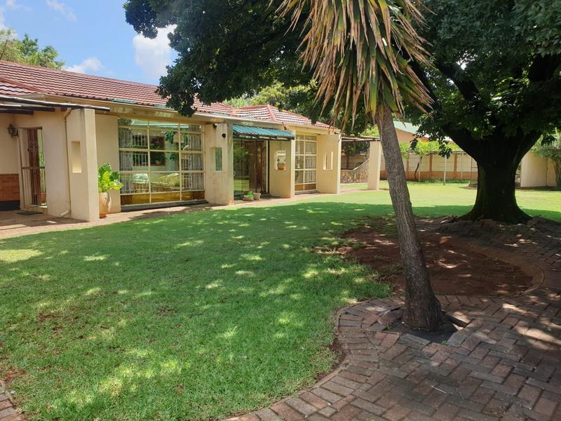 5 Bedroom Property for Sale in Carletonville Gauteng