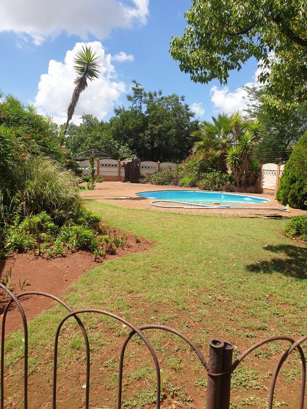 5 Bedroom Property for Sale in Carletonville Gauteng