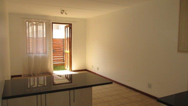 1 Bedroom Property for Sale in Saxonwold Gauteng