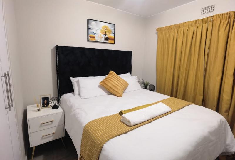 2 Bedroom Property for Sale in Lotus Gardens Gauteng
