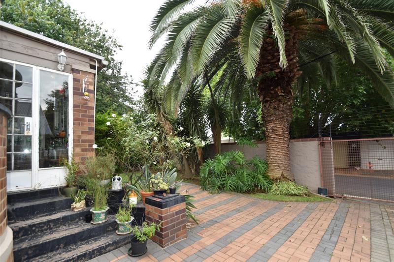 3 Bedroom Property for Sale in Orange Grove Gauteng