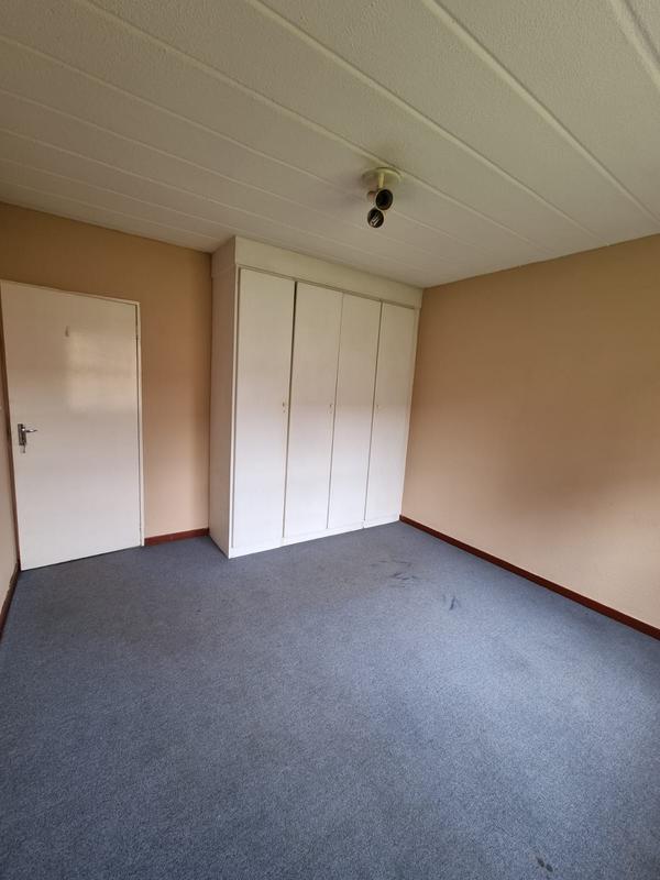 To Let 2 Bedroom Property for Rent in Vorna Valley Gauteng