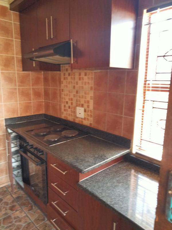 3 Bedroom Property for Sale in Lotus Gardens Gauteng