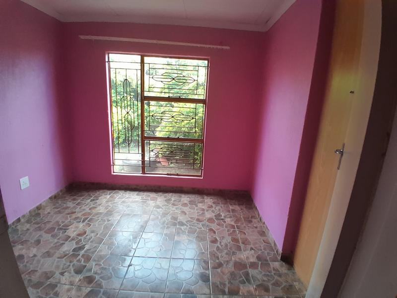 3 Bedroom Property for Sale in Lotus Gardens Gauteng