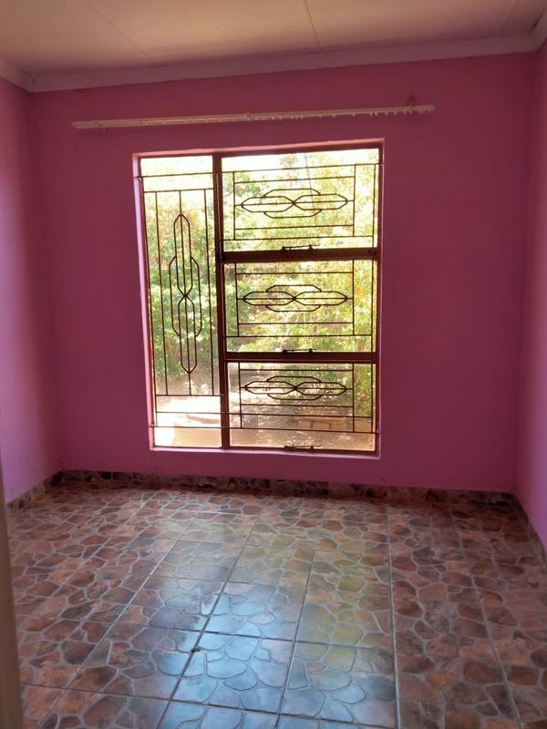 3 Bedroom Property for Sale in Lotus Gardens Gauteng