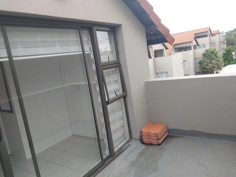 3 Bedroom Property for Sale in Erand Gardens Gauteng