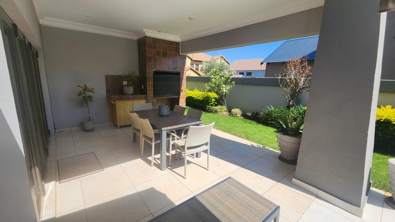 3 Bedroom Property for Sale in Zambezi Country Estate Gauteng